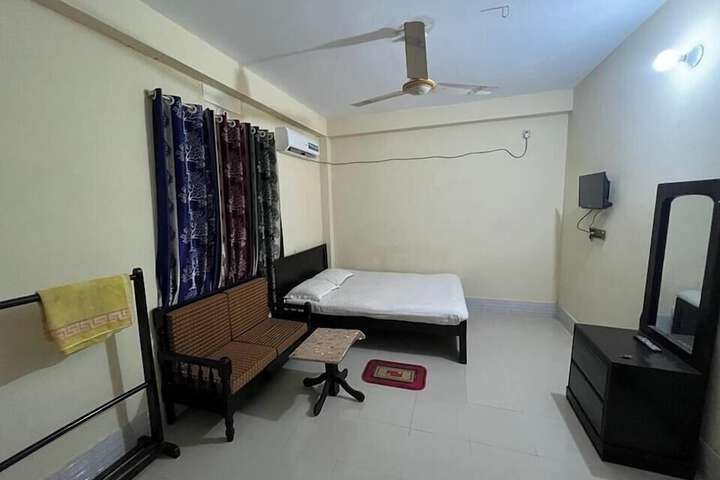 Room 15 of 45