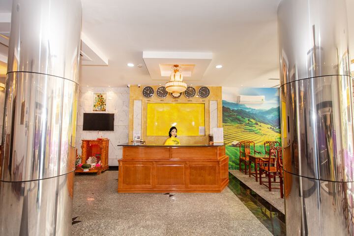 Hotel Interior 2 of 46
