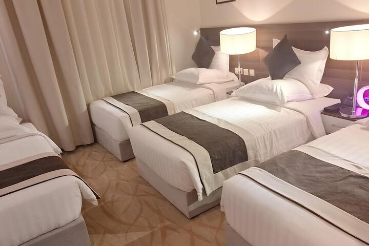 Room 13 of 52