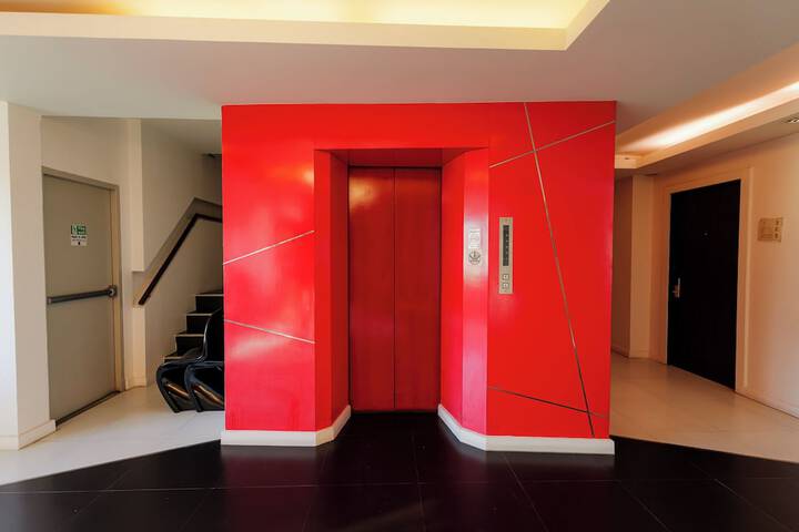 Hotel 77 of 77