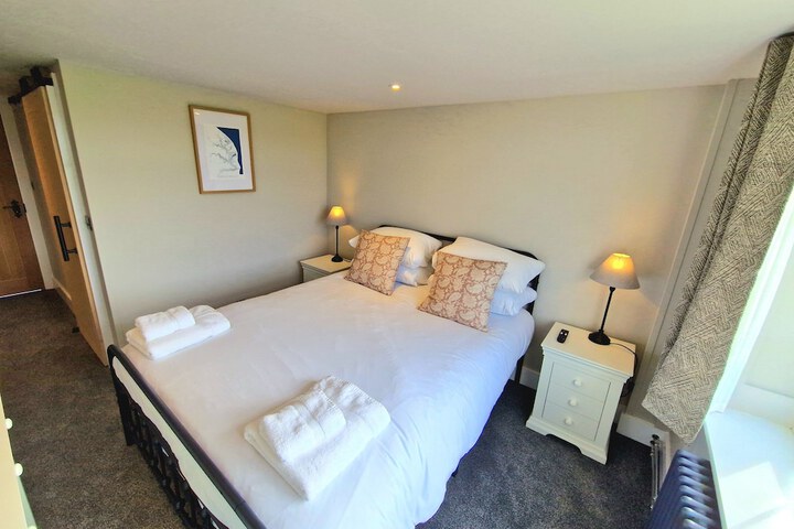 Room 45 of 133