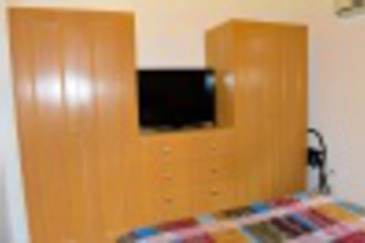 Room 328 of 768