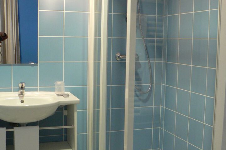 Clean Restrooms