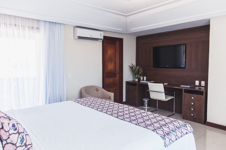 Room 12 of 87