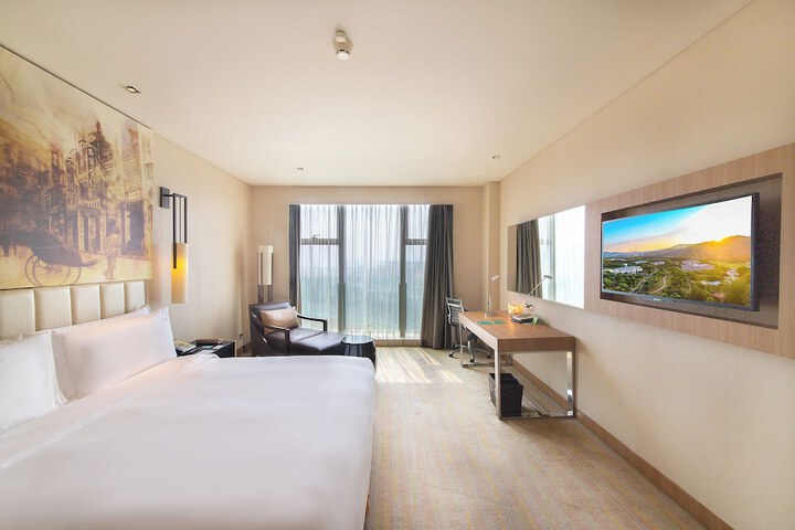 Room 26 of 55