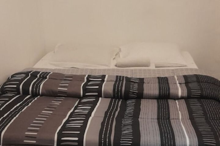 Room 3 of 18