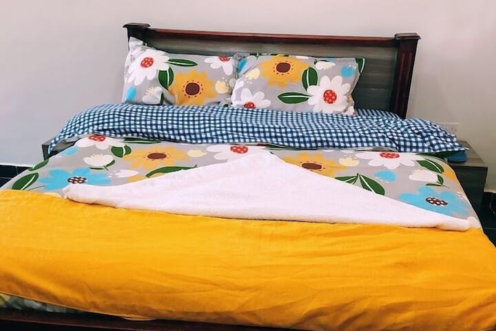 Room 3 of 18