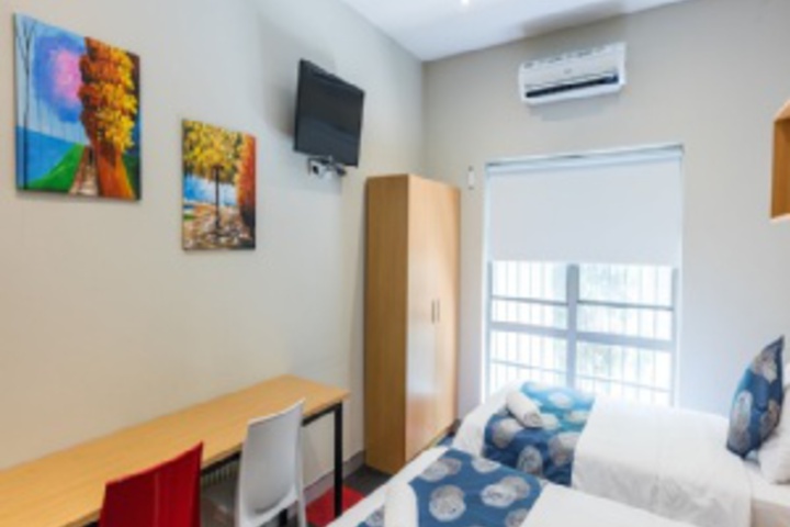Room 272 of 288