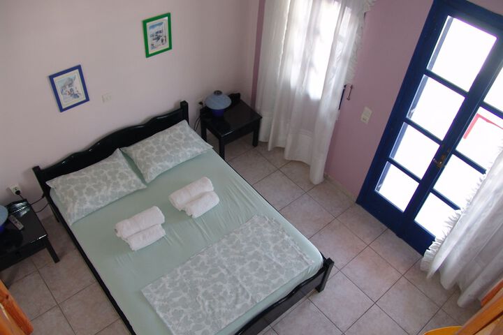 Room 4 of 46