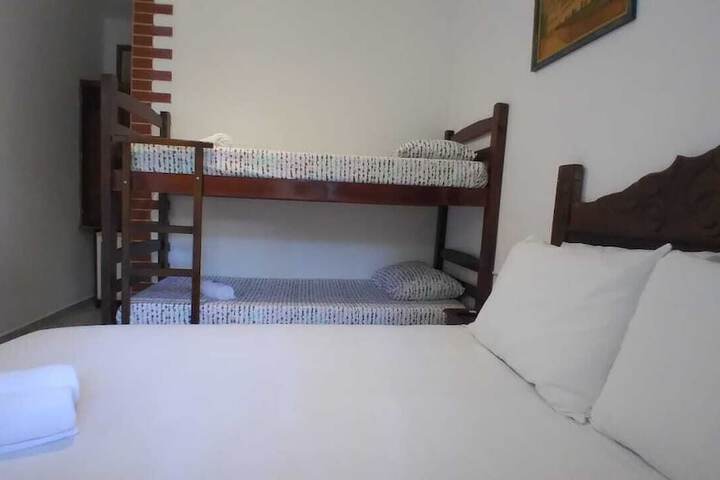 Room 25 of 49