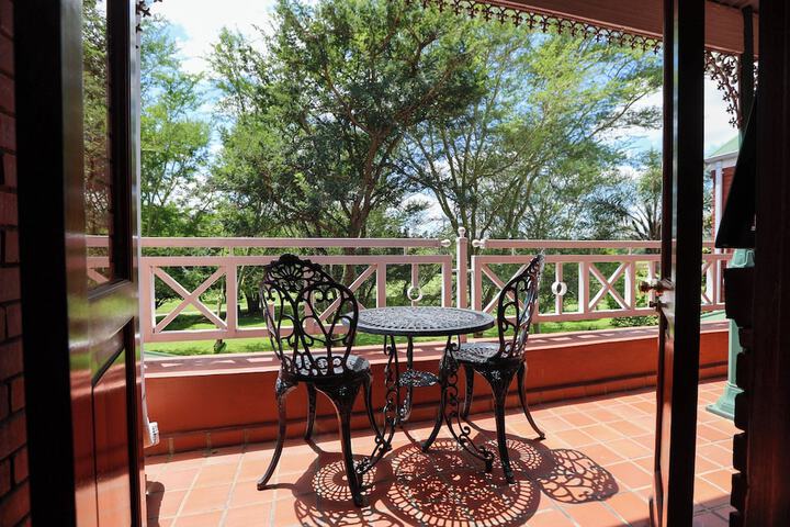 Terrace/Patio 13 of 33