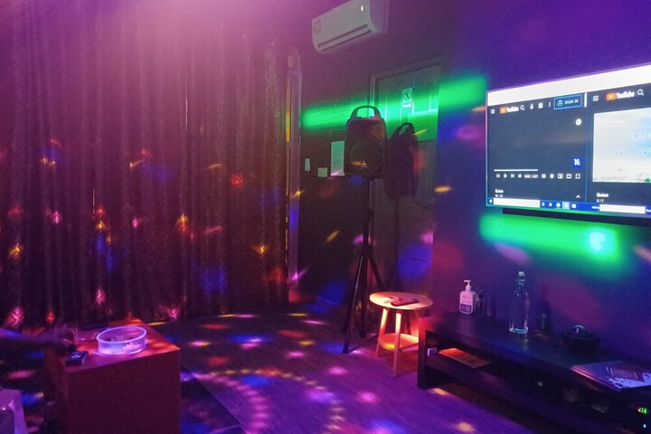 Room 45 of 62