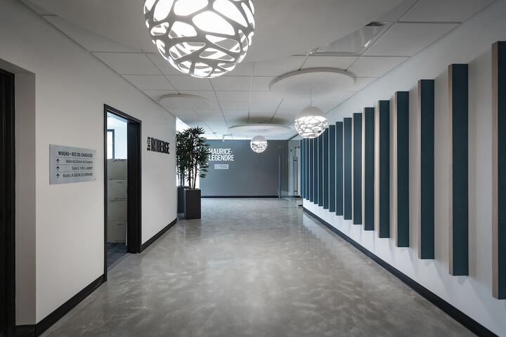 Ballroom/Hall 82 of 125