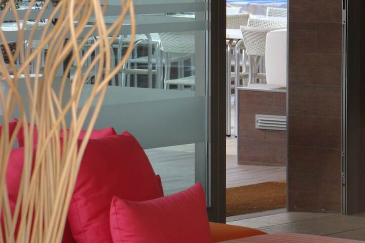 Hotel Interior 4 of 37