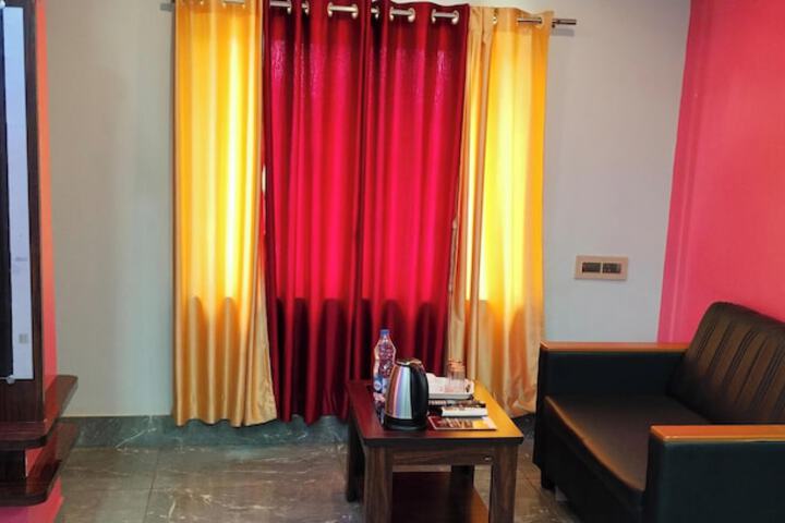 Room 21 of 31