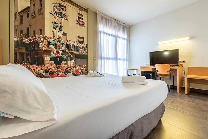 Room 14 of 27