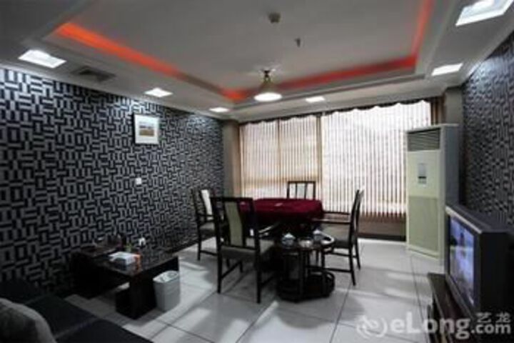 Room 12 of 41