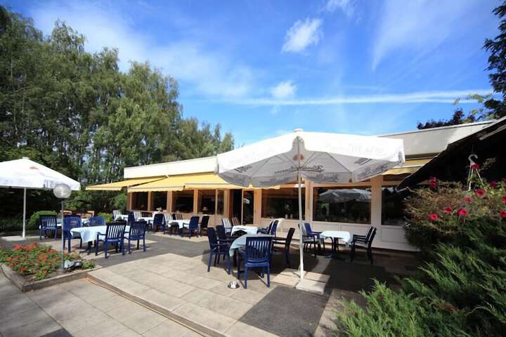 Dining Photos