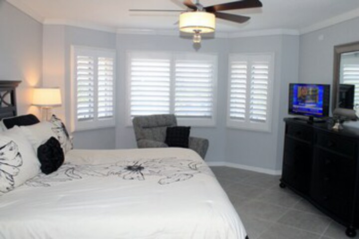 Room 27 of 30