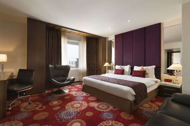 Room 21 of 47