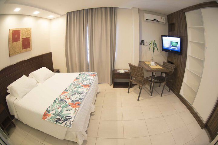 Room 7 of 159