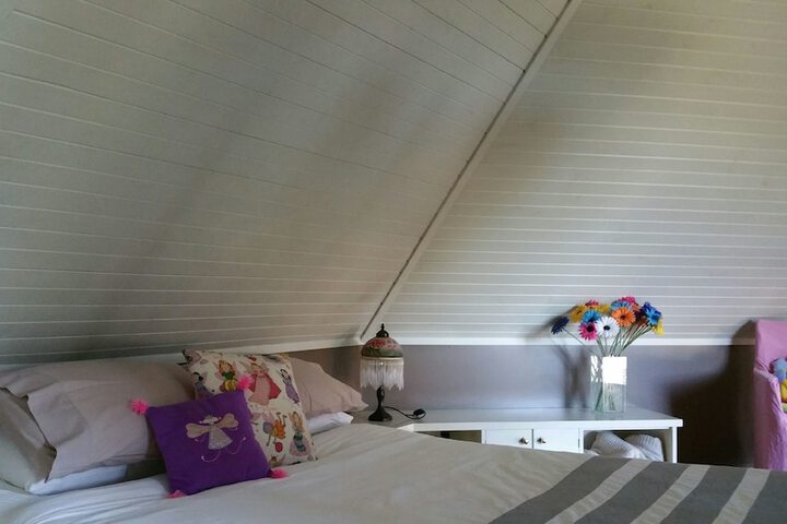 Room 3 of 34