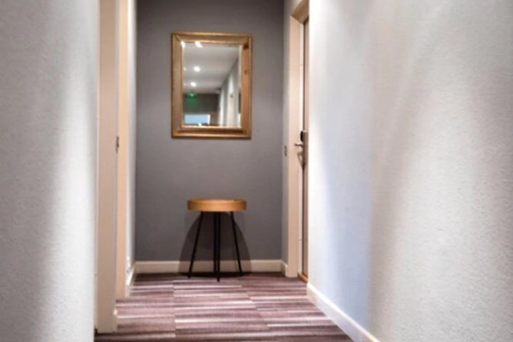 Room 17 of 21