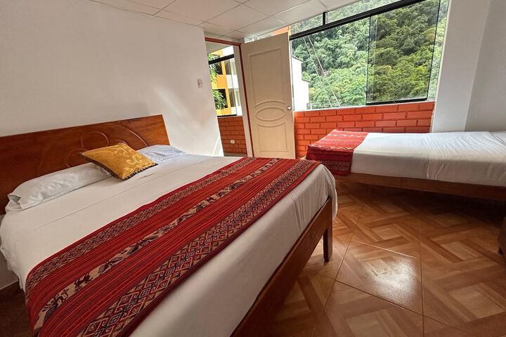 Room 12 of 15