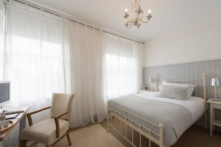 Room 26 of 64