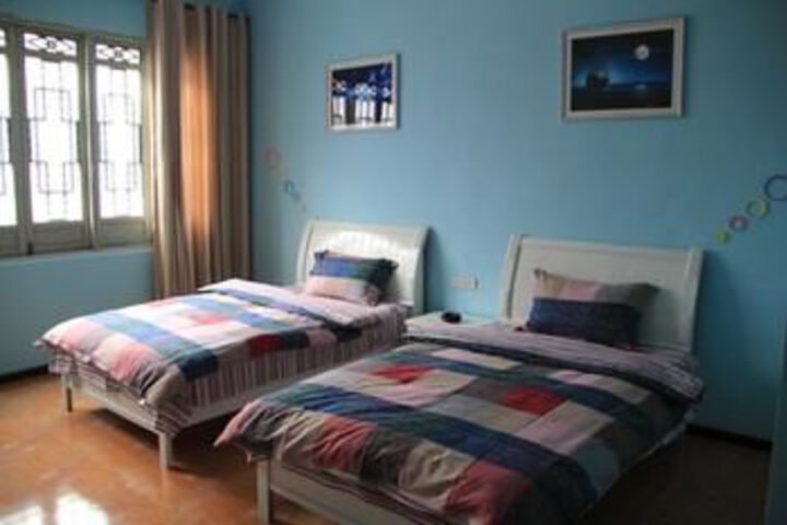 Room 43 of 87