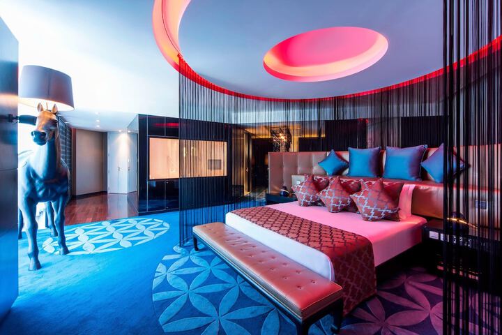 Room 42 of 251