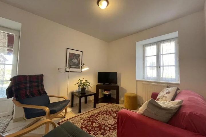 Room 2 of 15