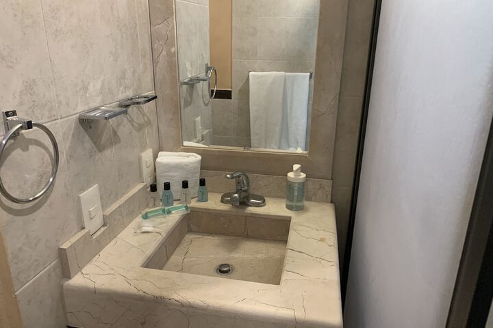 Room 36 of 44