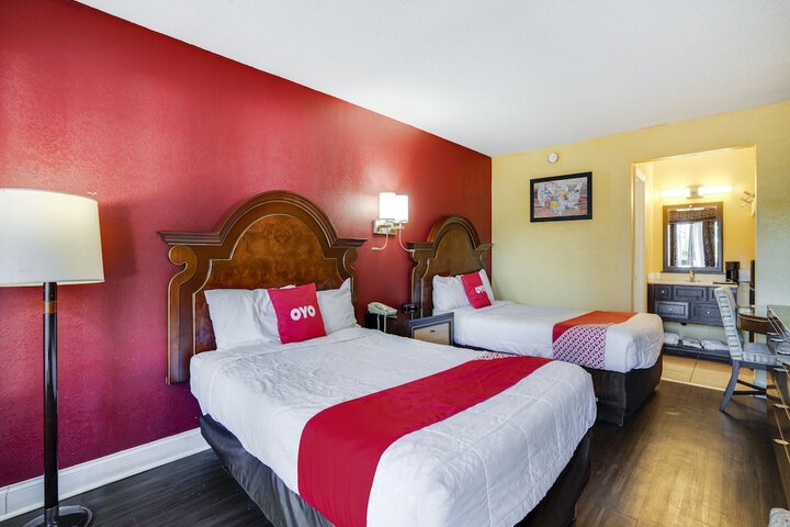 Quadruple Double Bed (4 of 8)