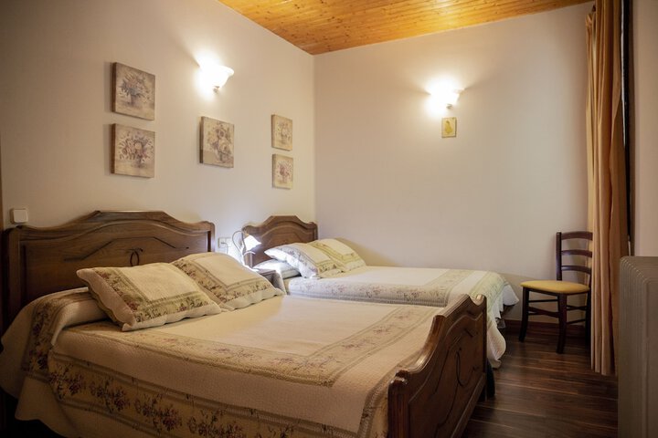 Room 5 of 35