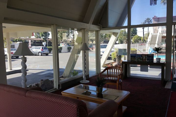 Hotel Interior 5 of 26