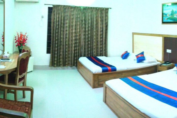 Room 6 of 52