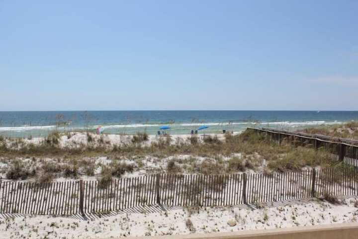 Beach 17 of 20