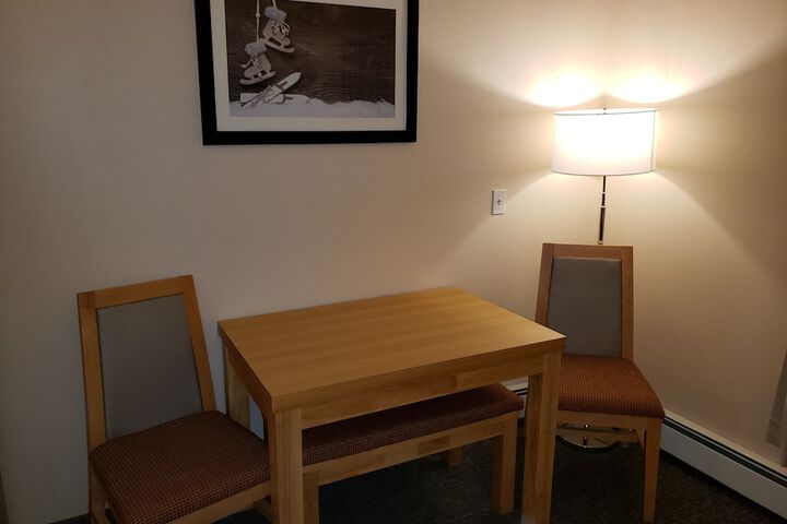 Room 28 of 50