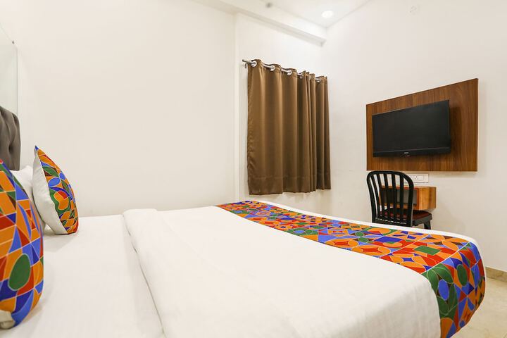 Room 16 of 23