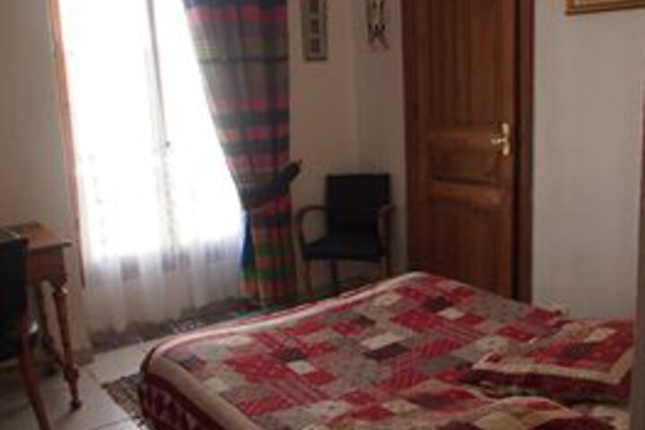 Room 17 of 30