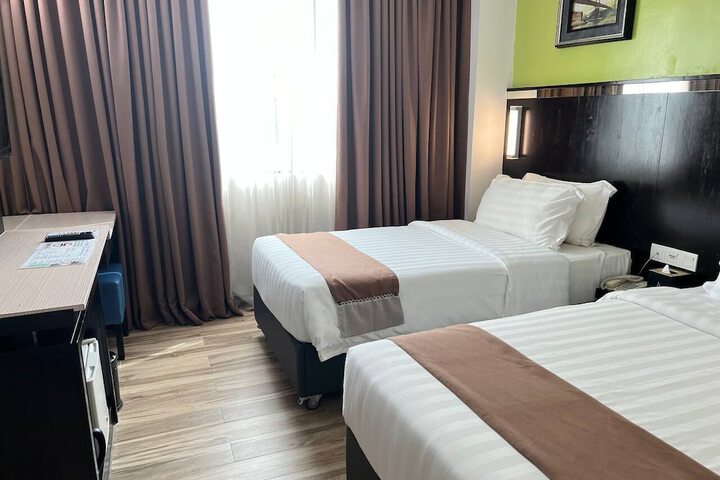 Room 19 of 47
