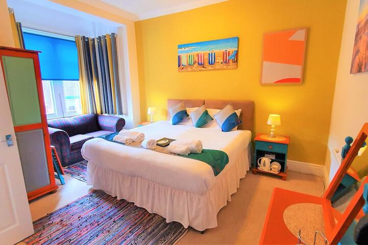 Room 18 of 43