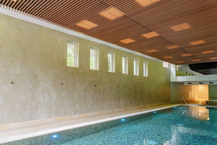 Pool 137 of 174