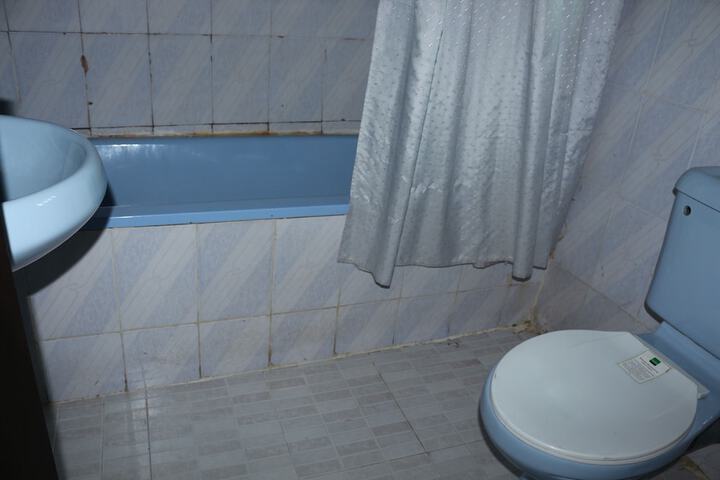 Room 38 of 51