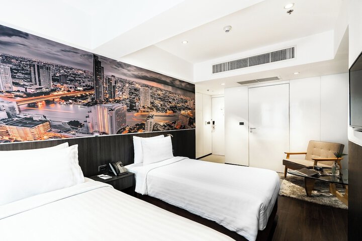 Room 18 of 43