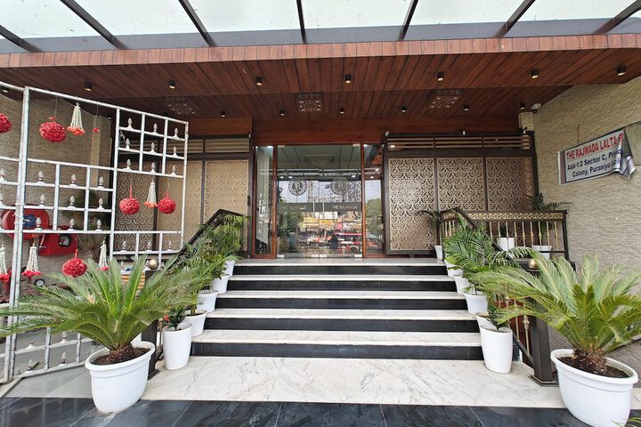 Hotel 3 of 70