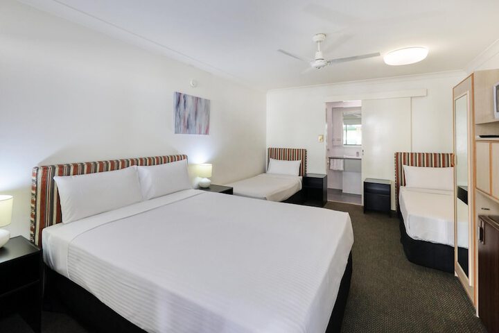 Room 5 of 69