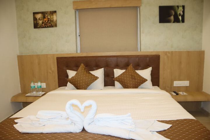 Room 16 of 75