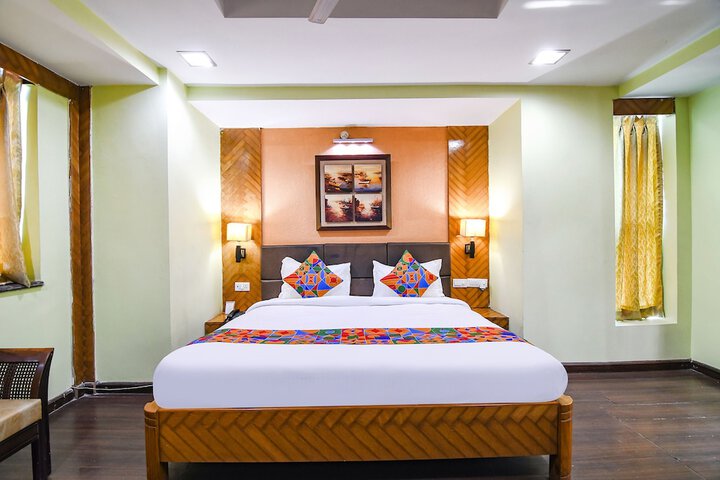 Room 19 of 32